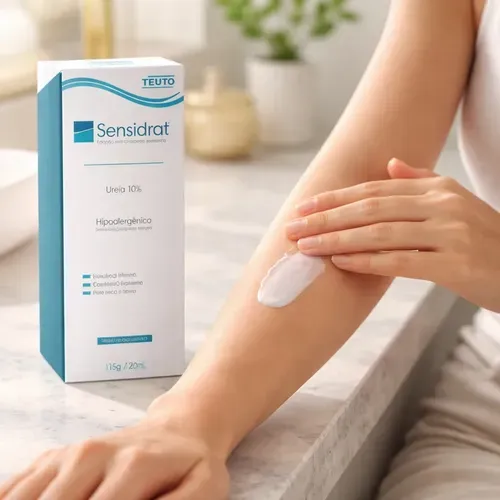 Loção Hidratante Corporal Teuto Sensidrat com Ureia 10% e D-Pantenol 120ml