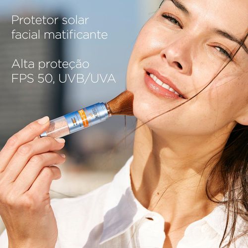 Protetor Solar em Pó ISDIN UV Mineral Brush com Filtros Minerais FPS 50 2g