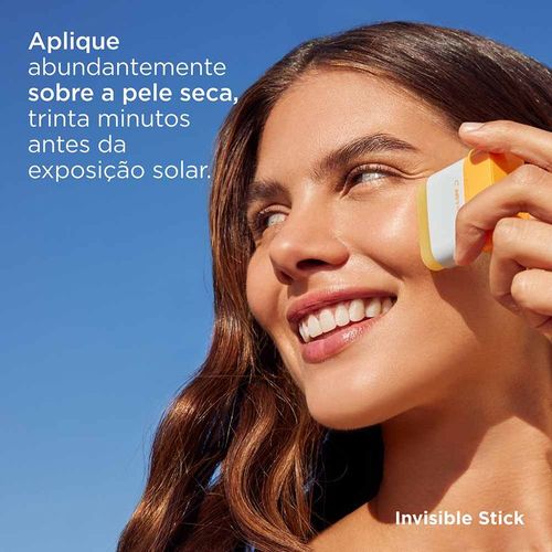 Protetor Solar Facial em Stick ISDIN Invisible com FPS 50 10g
