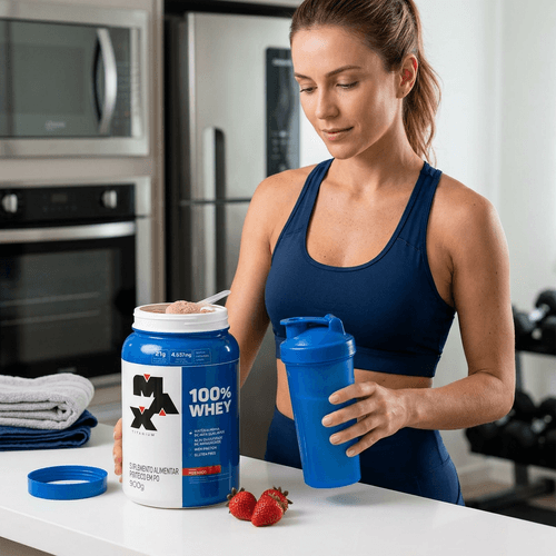 Whey Protein Max Titanium 100% Whey Morango 900g