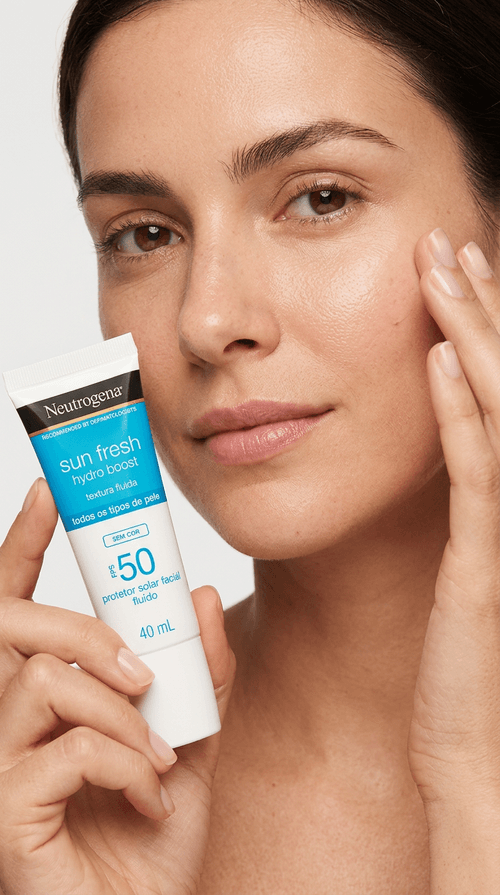 Protetor Solar Facial em Loção Neutrogena Sun Fresh Hydro Boost com Ácido Hialurônico FPS 50 40ml