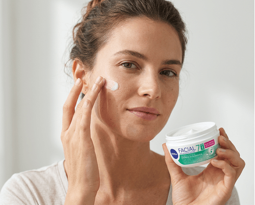 Creme Facial Nivea Controle de Oleosidade 7 em 1 com Niacinamida 100g