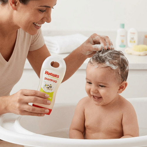 Shampoo Infantil Huggies Chá de Camomila 200ml